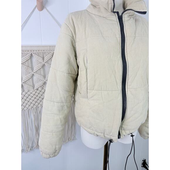 Princess Polly Beige Corduroy Cropped Puffer Jacket Size 0 Zip Front Coat - Picture 6 of 12